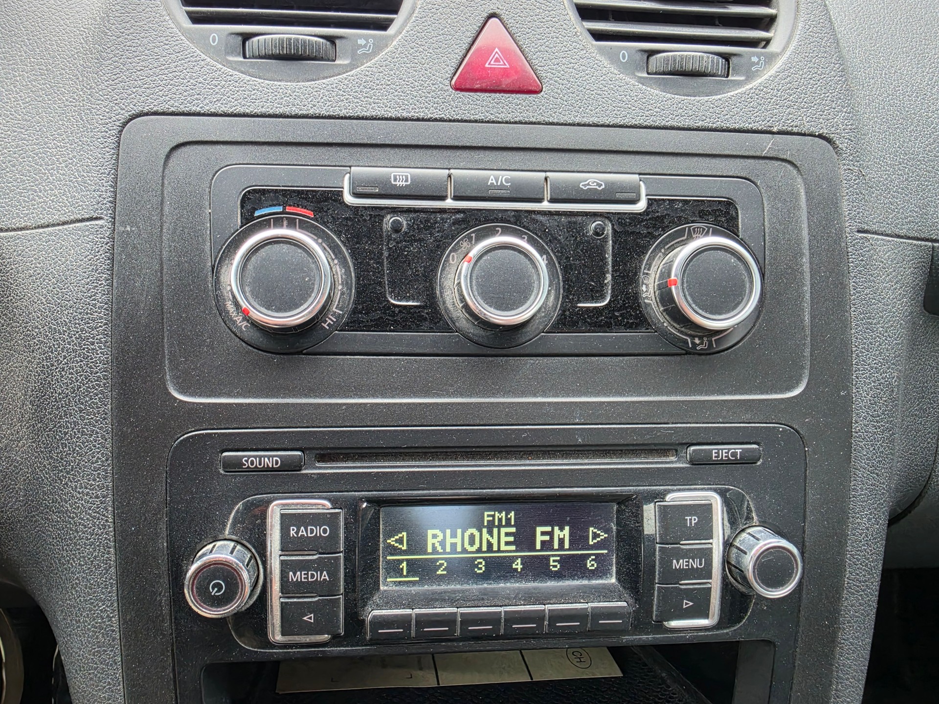 VW Caddy 2.0 TDI 4Motion-image-11
