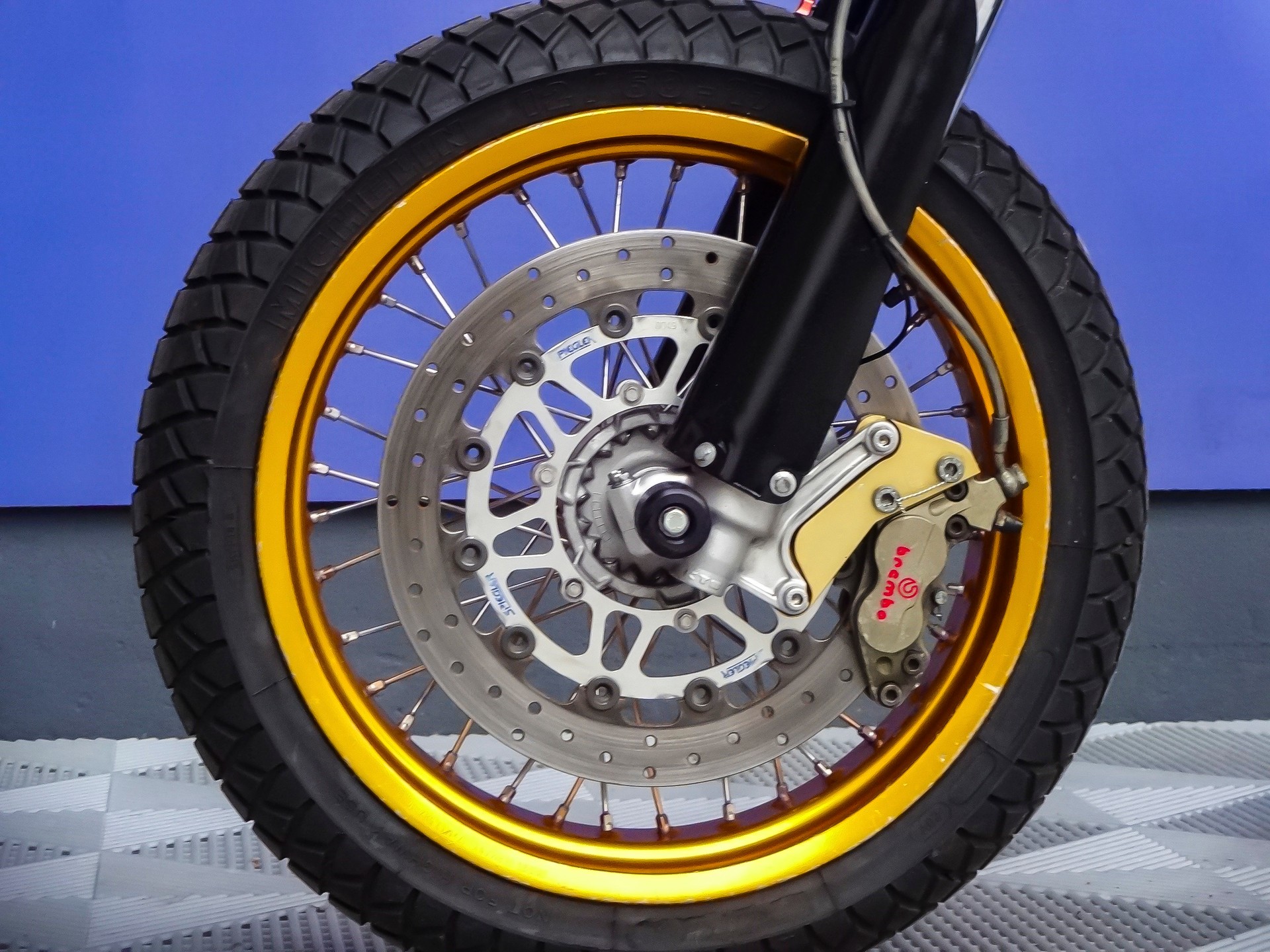 YAMAHA YZ450 Supermoto-image-8