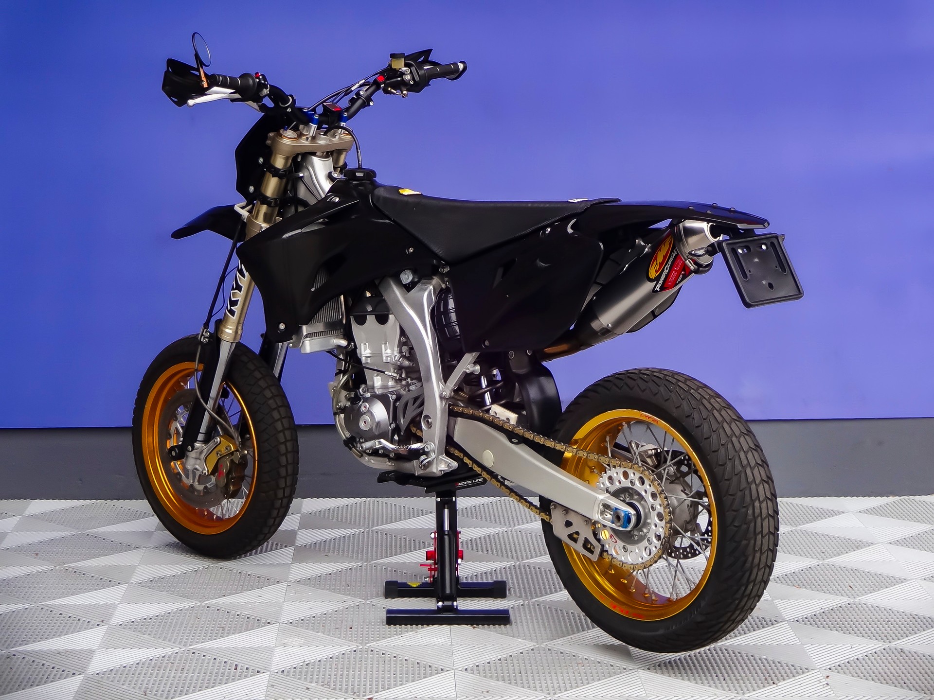 YAMAHA YZ450 Supermoto-image-4