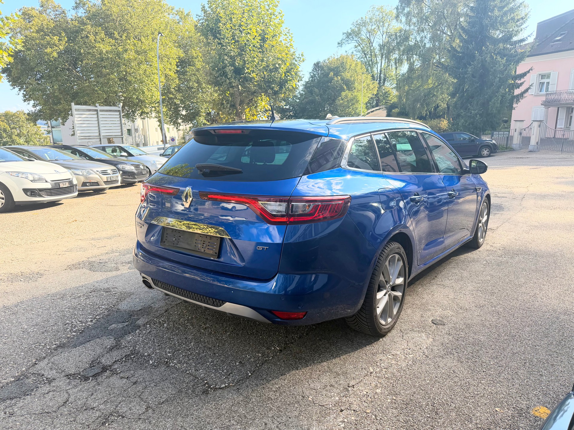 RENAULT Mégane Grandtour 1.6 16V Turbo GT EDC-image-4