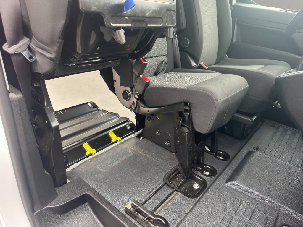 PEUGEOT Expert Kaw. Standard 1.5 BlueHDi 120 S/S-image-11