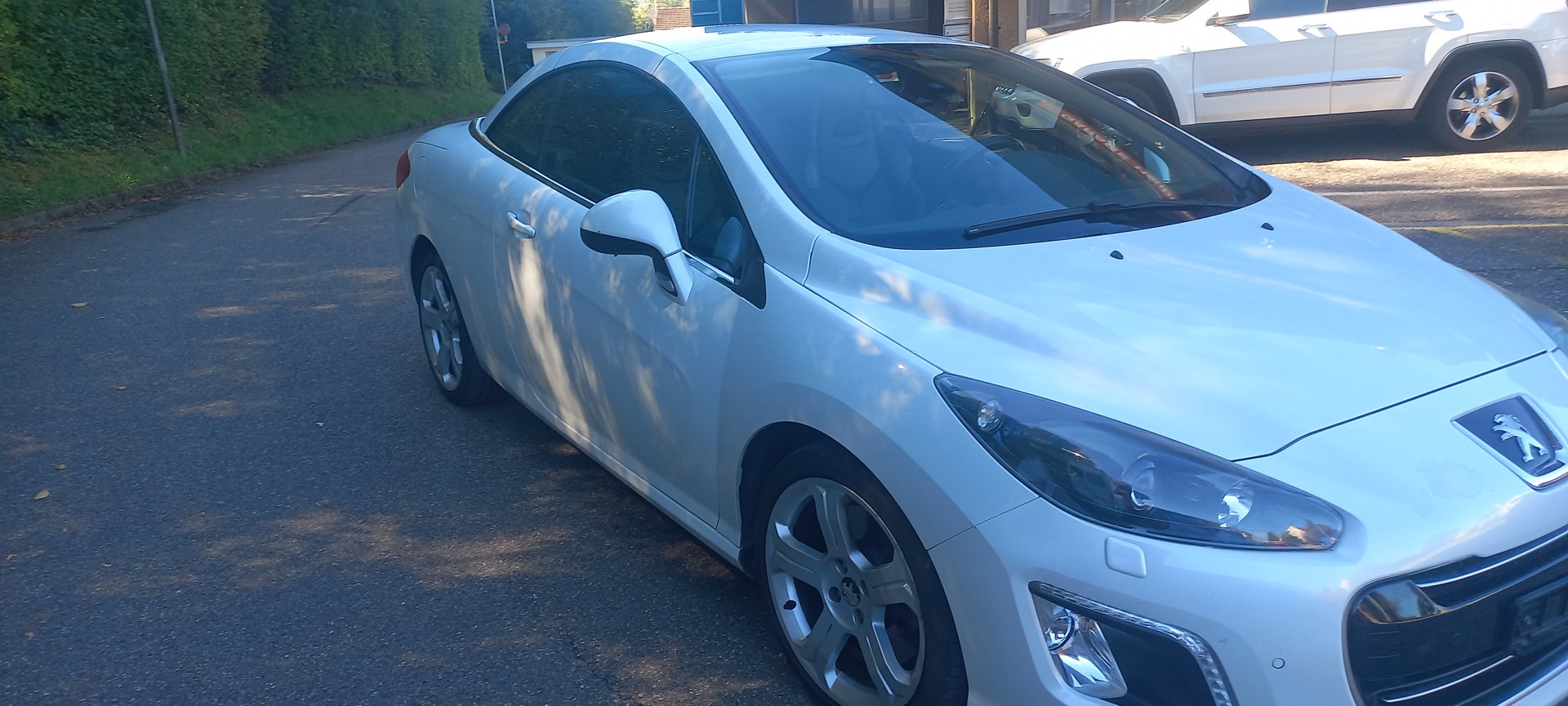 PEUGEOT 308 CC 1.6 16V Turbo R.Garros-image-12