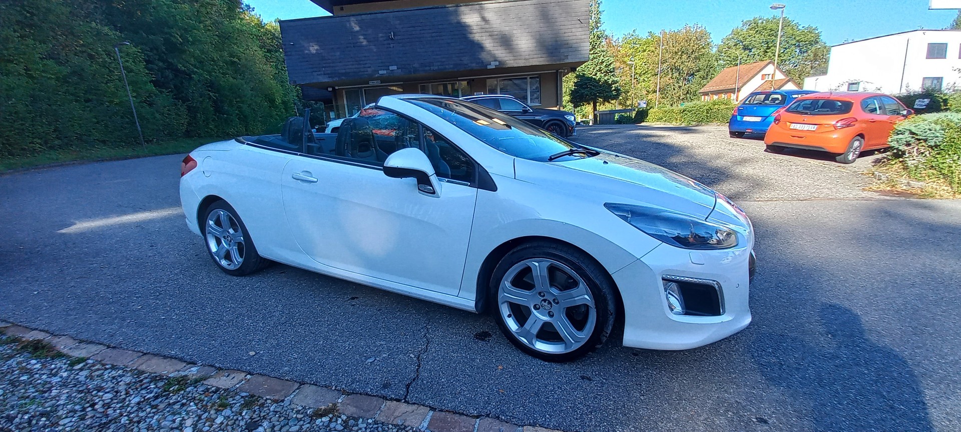 PEUGEOT 308 CC 1.6 16V Turbo R.Garros-image-6