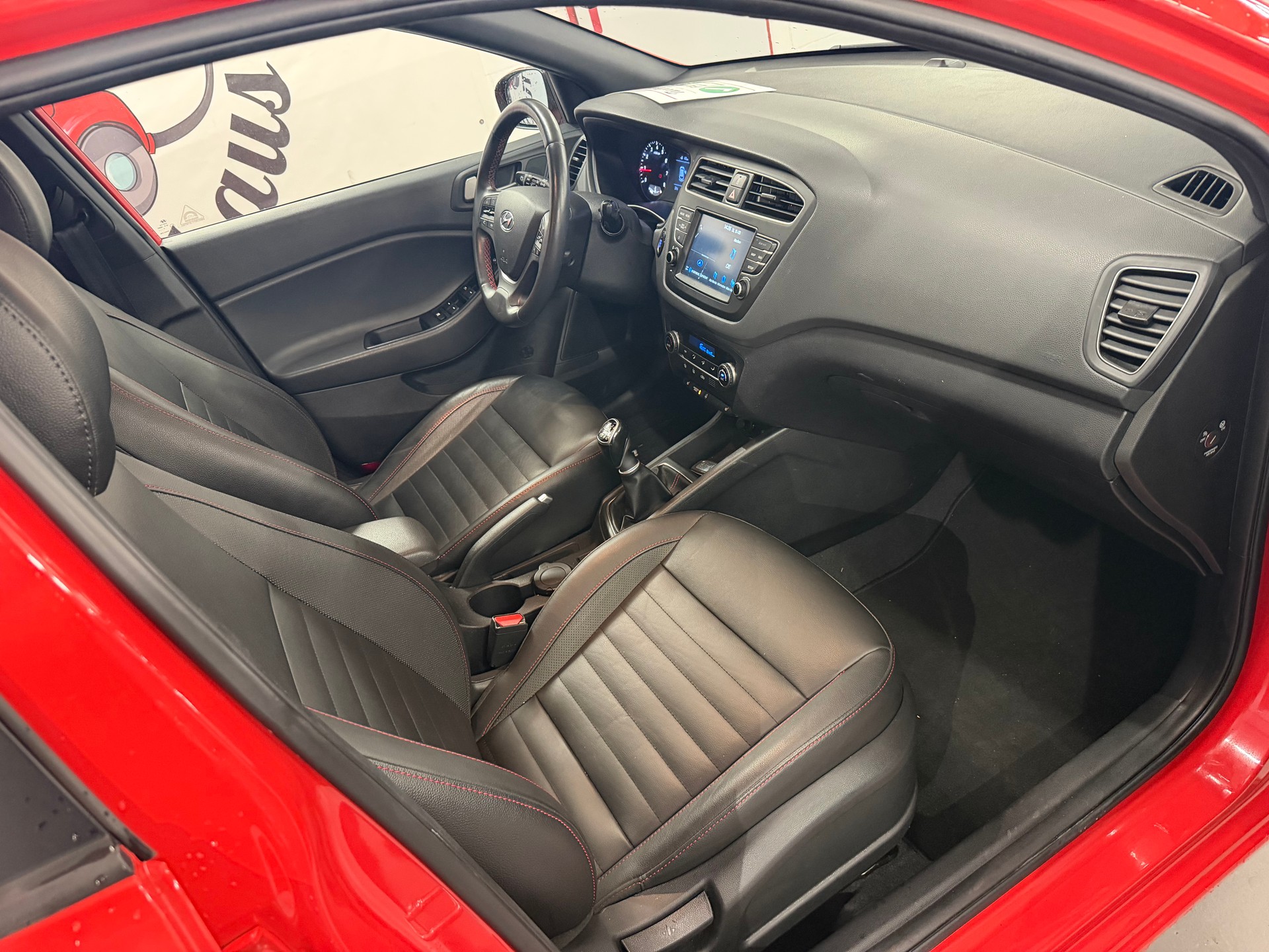 HYUNDAI i20 1.0 T-GDi Vertex-image-10