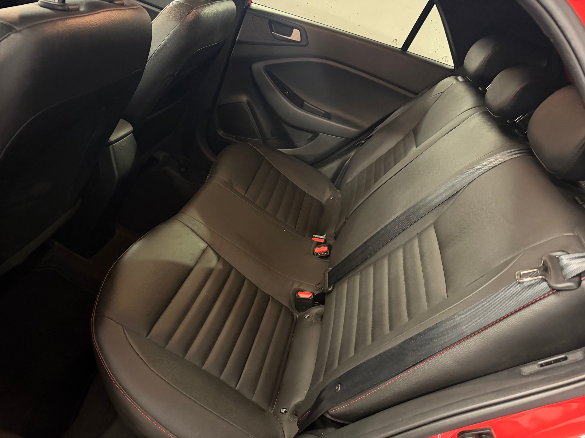 HYUNDAI i20 1.0 T-GDi Vertex-image-8