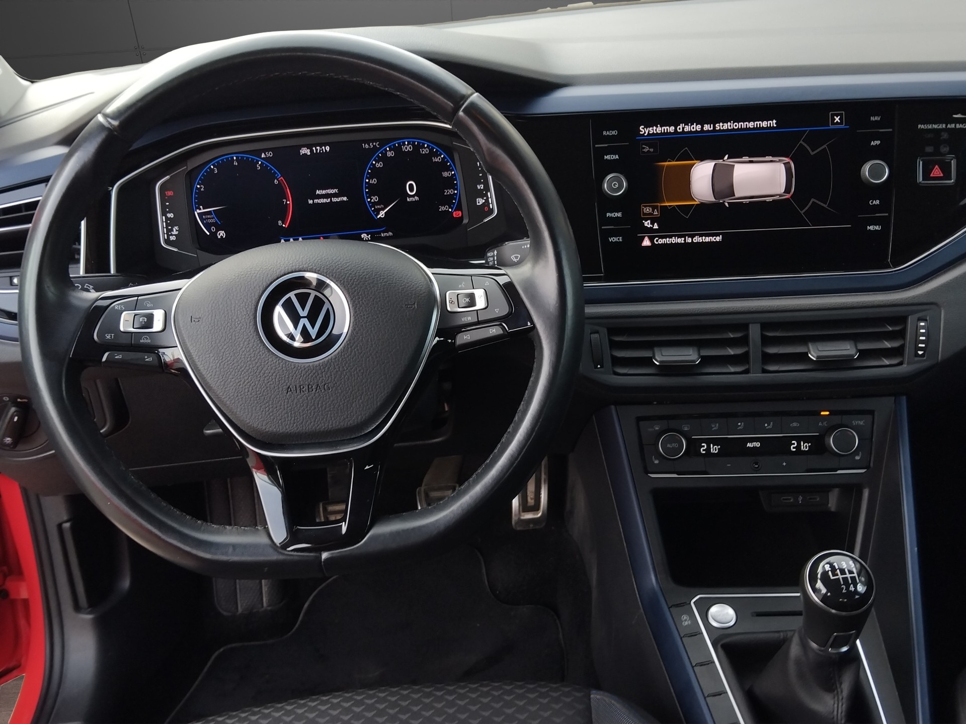 VW Polo 1.0 BMT United-image-11