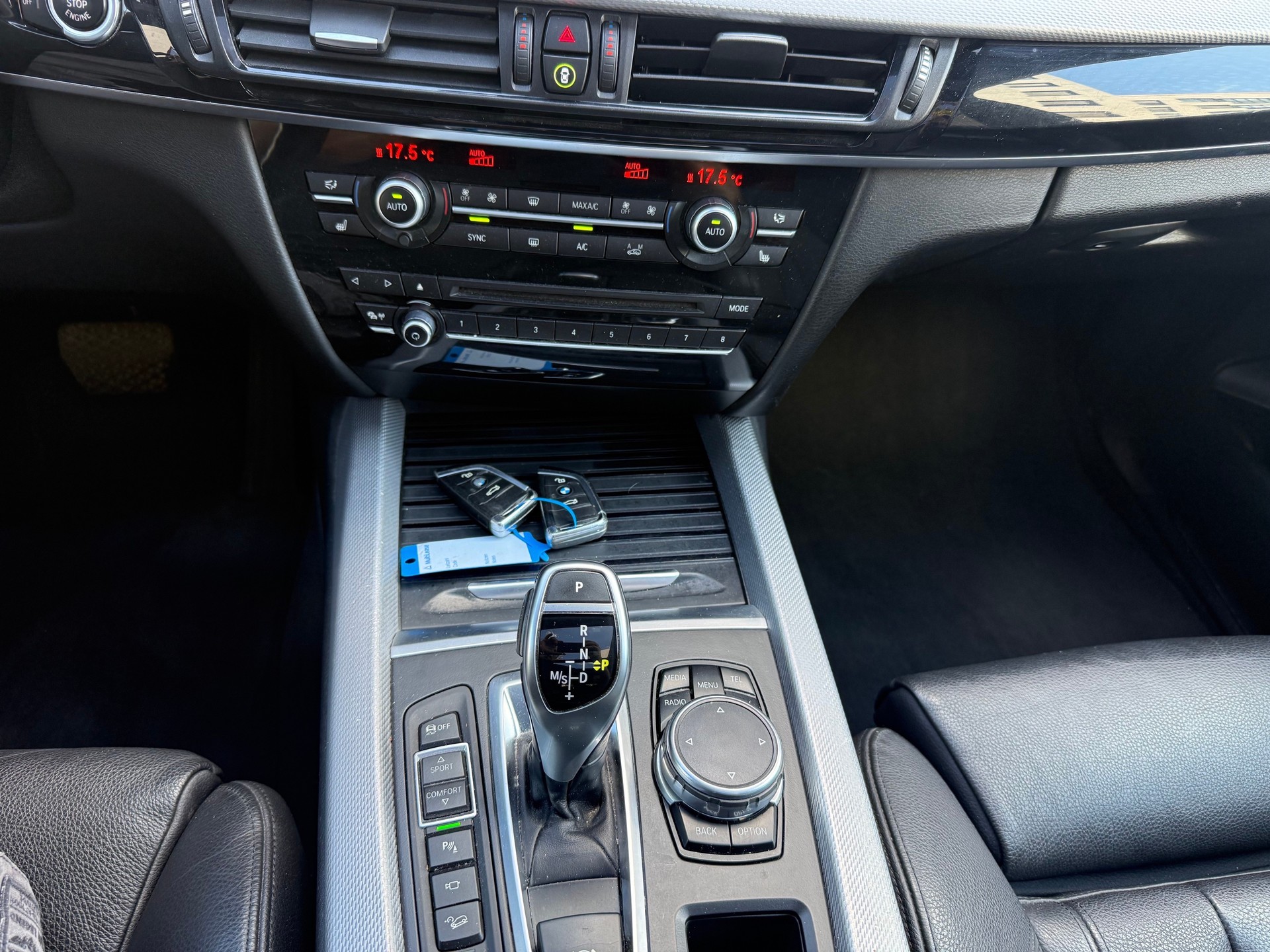 BMW X5 xDrive 30d Steptronic-image-9