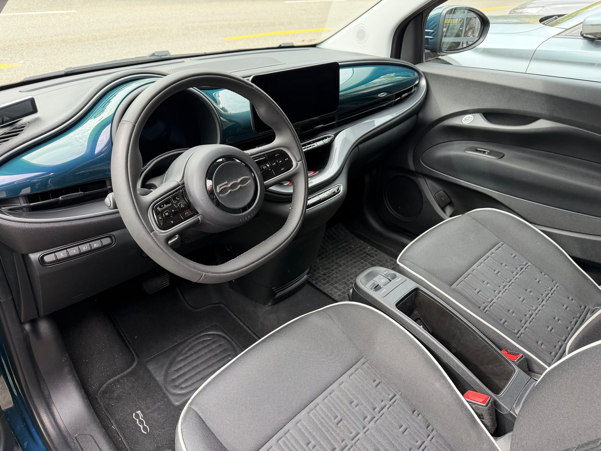 FIAT 500 electric 87 kW Cult-image-6