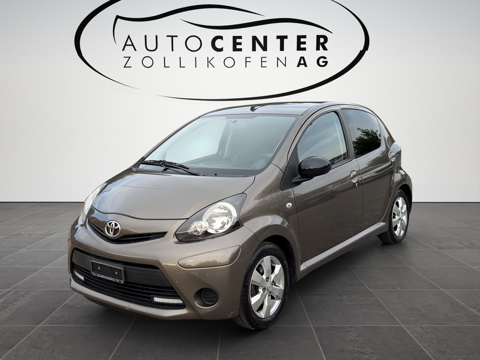 TOYOTA Aygo 1.0 VVT-i Luna-image-0
