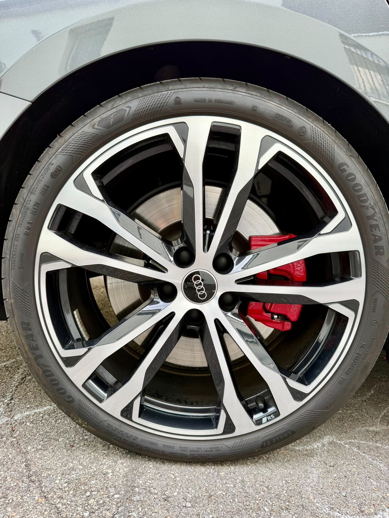 AUDI 3.0 V6 TFSI quattro S-Tronic-image-3
