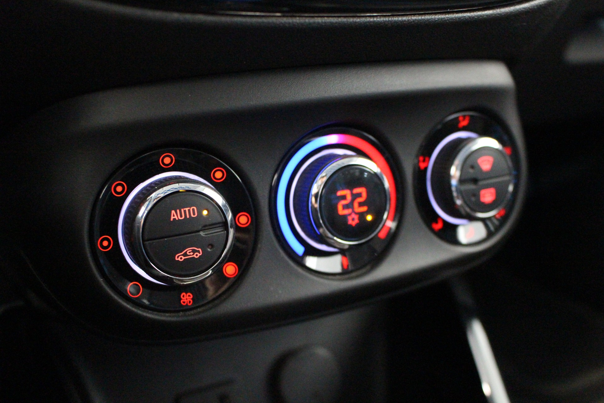 OPEL Adam 1.0 ecoFLEX Turbo SLAM-image-15