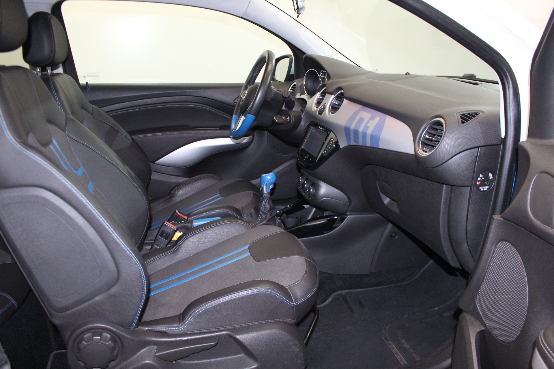 OPEL Adam 1.0 ecoFLEX Turbo SLAM-image-9