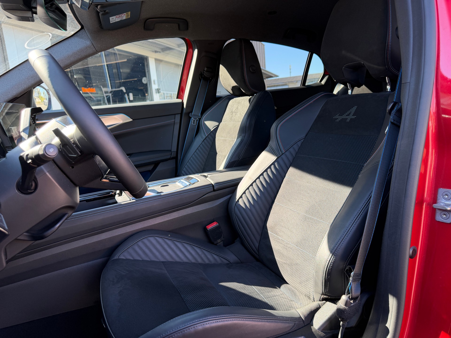 RENAULT Rafale 1.2 E-Tech Hybrid 200 Esprit Alpine-image-6