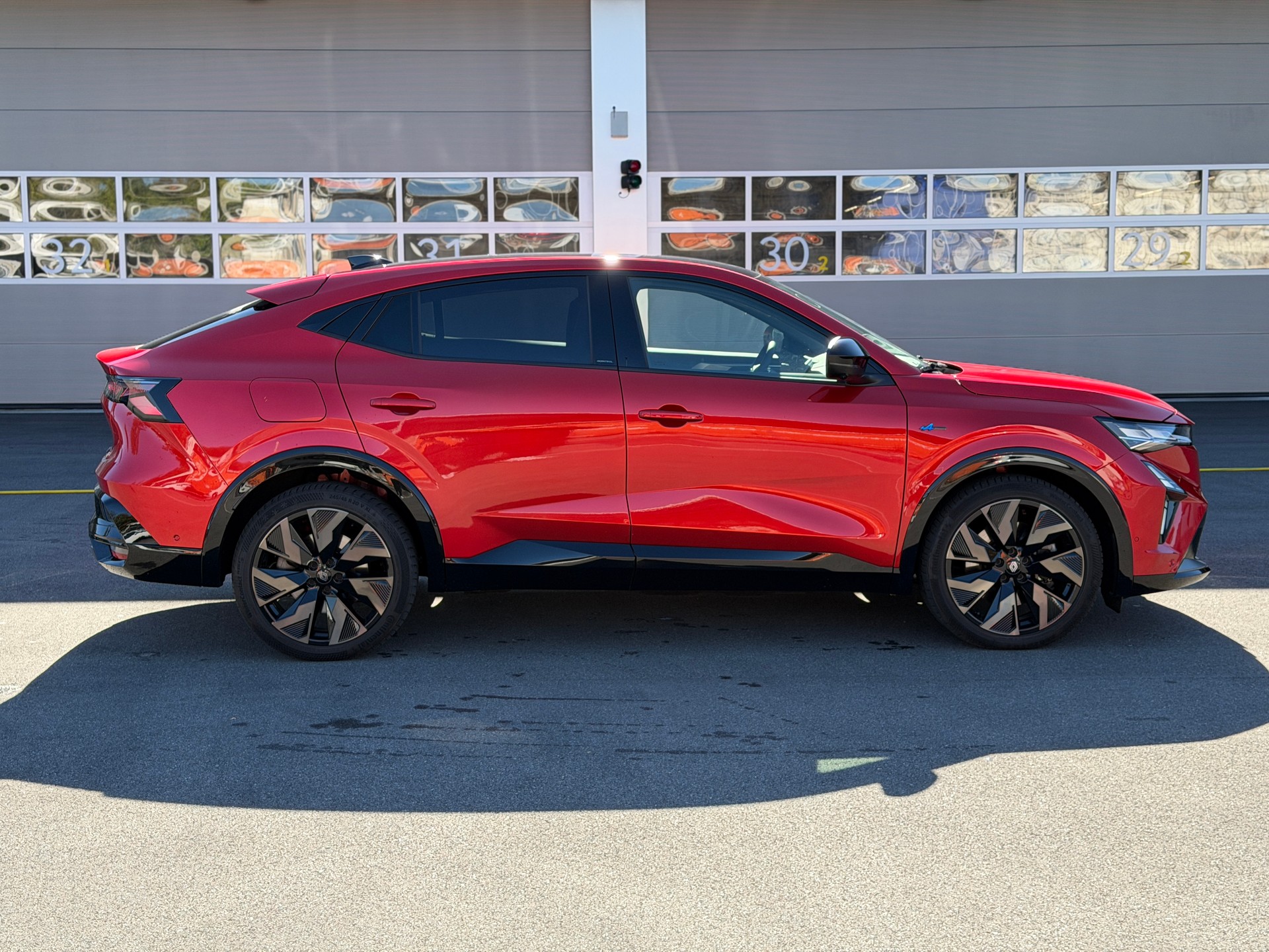 RENAULT Rafale 1.2 E-Tech Hybrid 200 Esprit Alpine-image-2