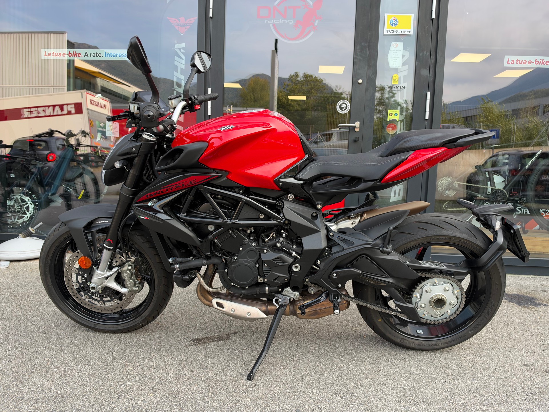 MV AGUSTA B3 Brutale 800 Rosso-image-1