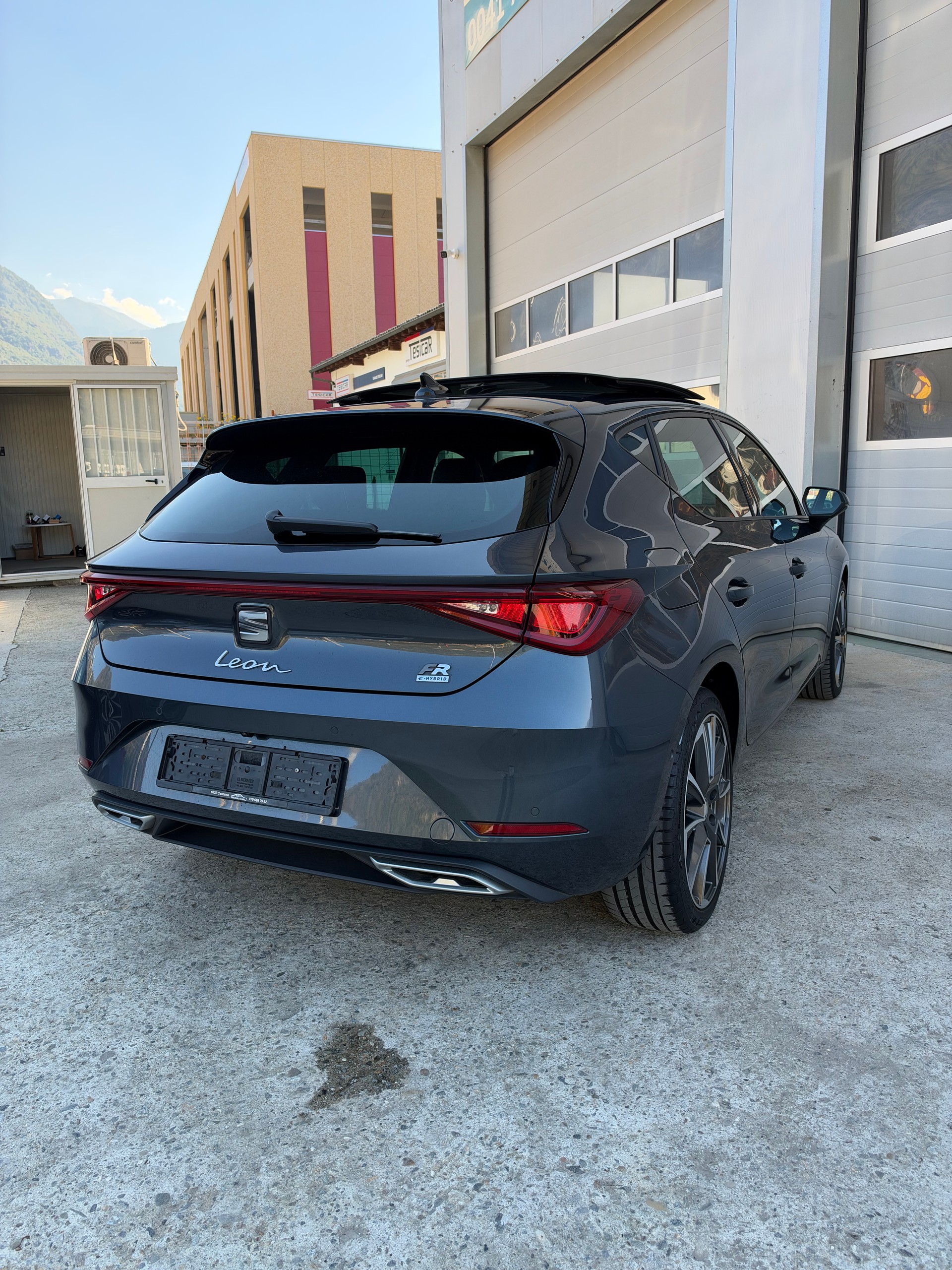 SEAT Leon 1.4 eHybrid pHEV DSG Hola FR-image-6