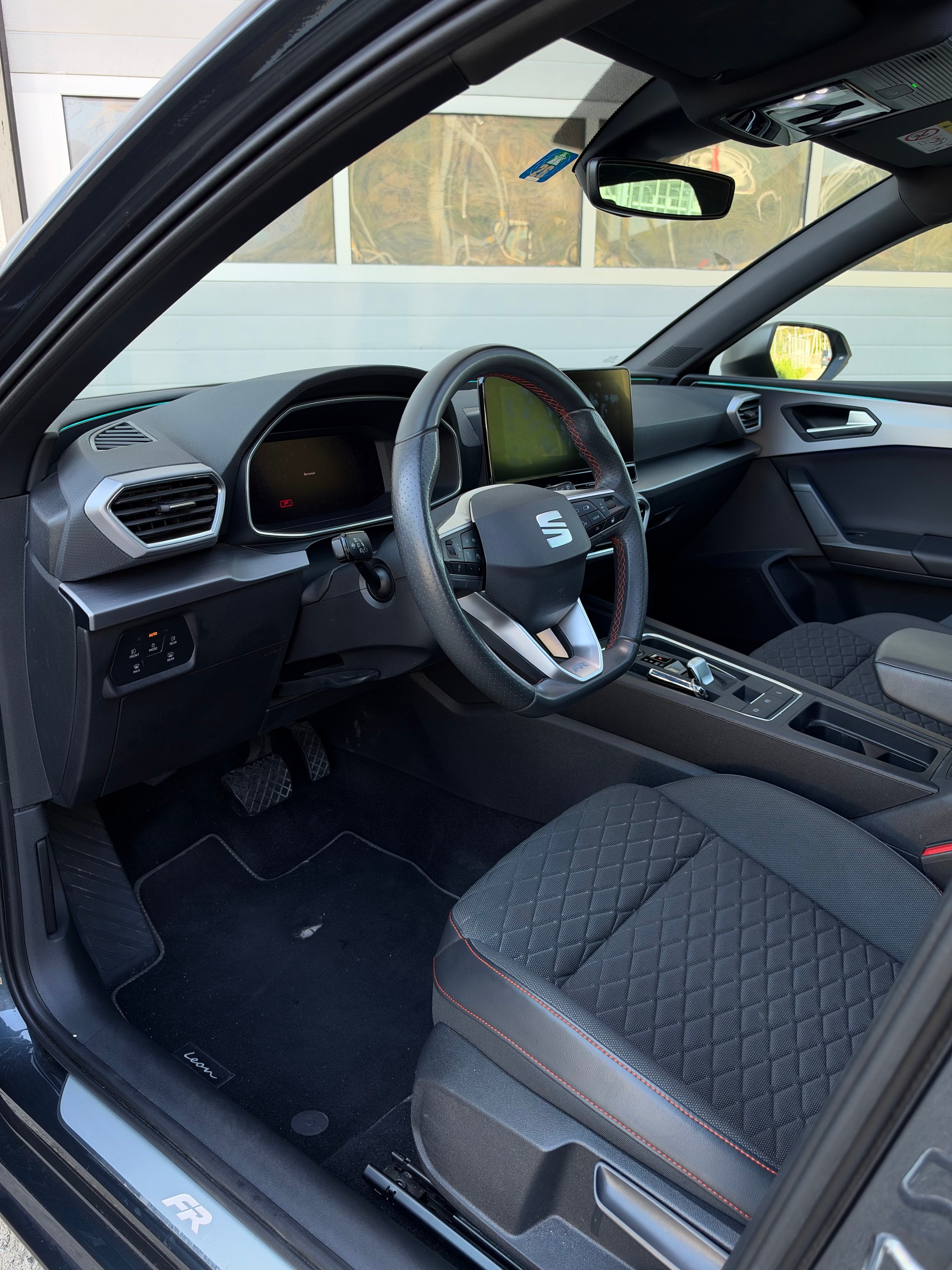 SEAT Leon 1.4 eHybrid pHEV DSG Hola FR-image-8