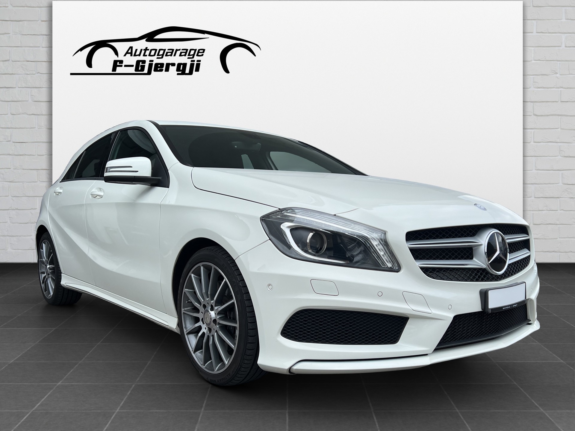 MERCEDES-BENZ A 250 AMG Line 4Matic 7G-DCT-image-1