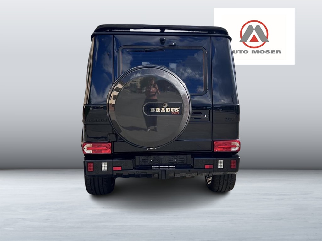 MERCEDES-BENZ G 63 AMG Automatic-image-6