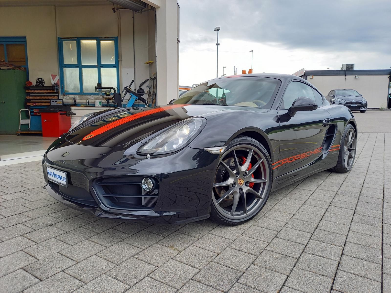 Car photo