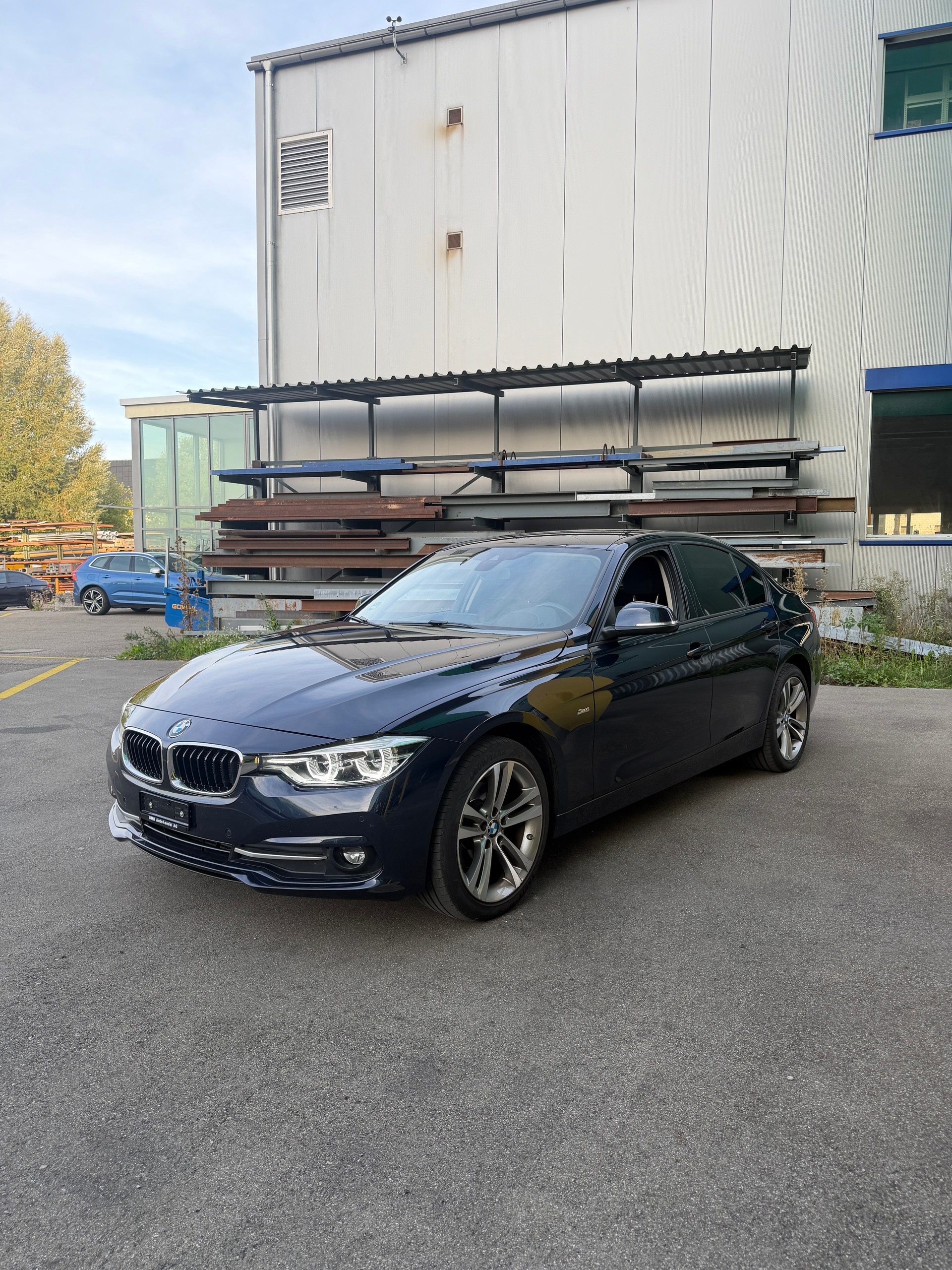 BMW 320d xDrive Luxury Line Steptronic-image-2