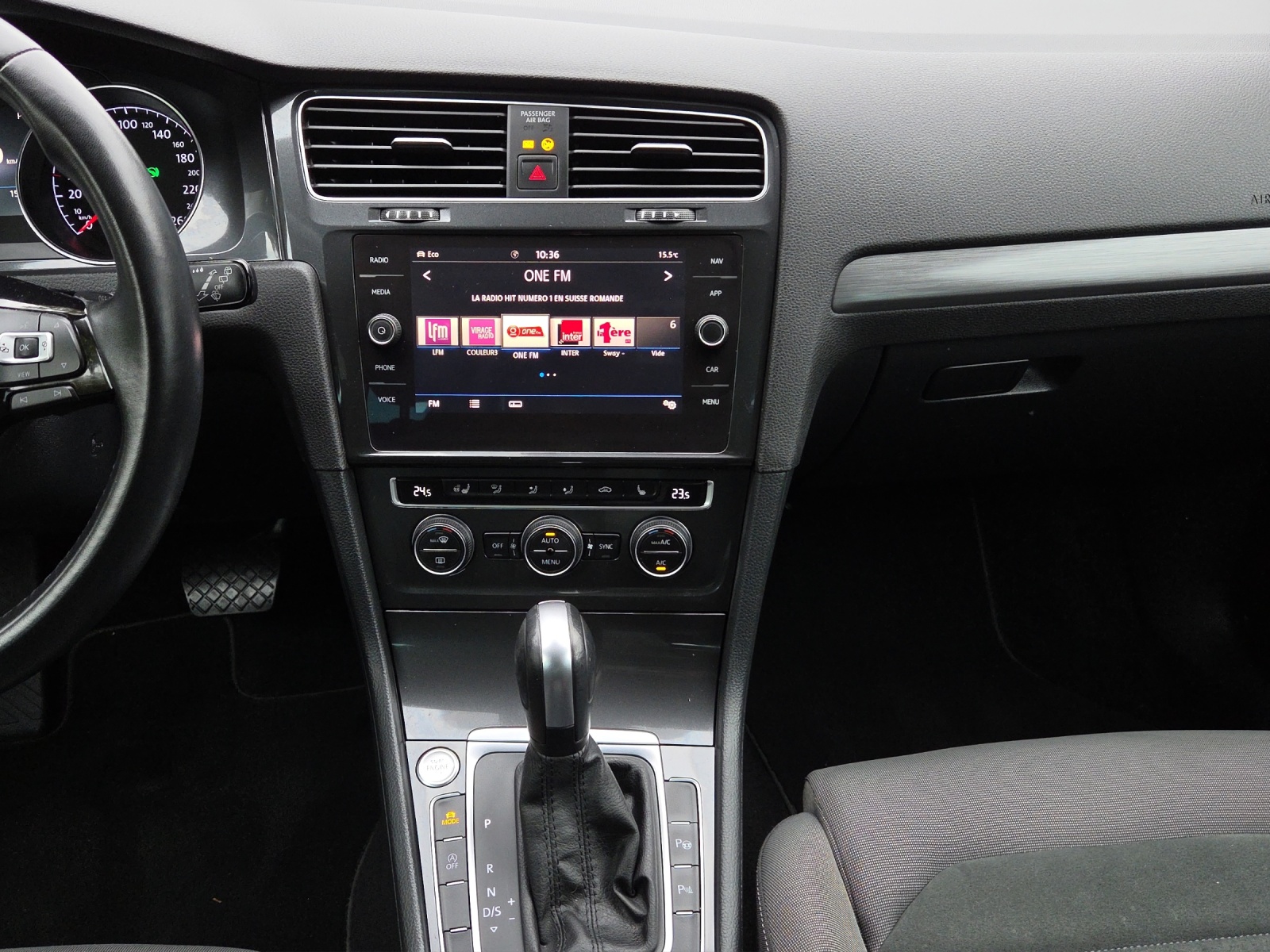 VW Golf 1.5TSI EVO Edition45-image-13