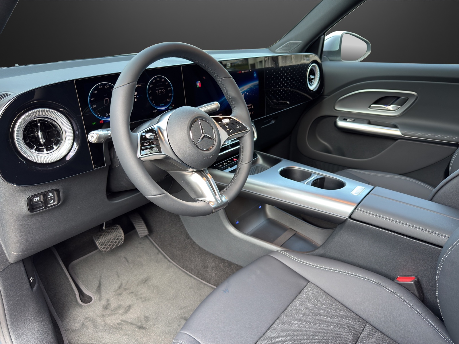 MERCEDES-BENZ GLB 350 85kWh EQ 4 Matic-image-9