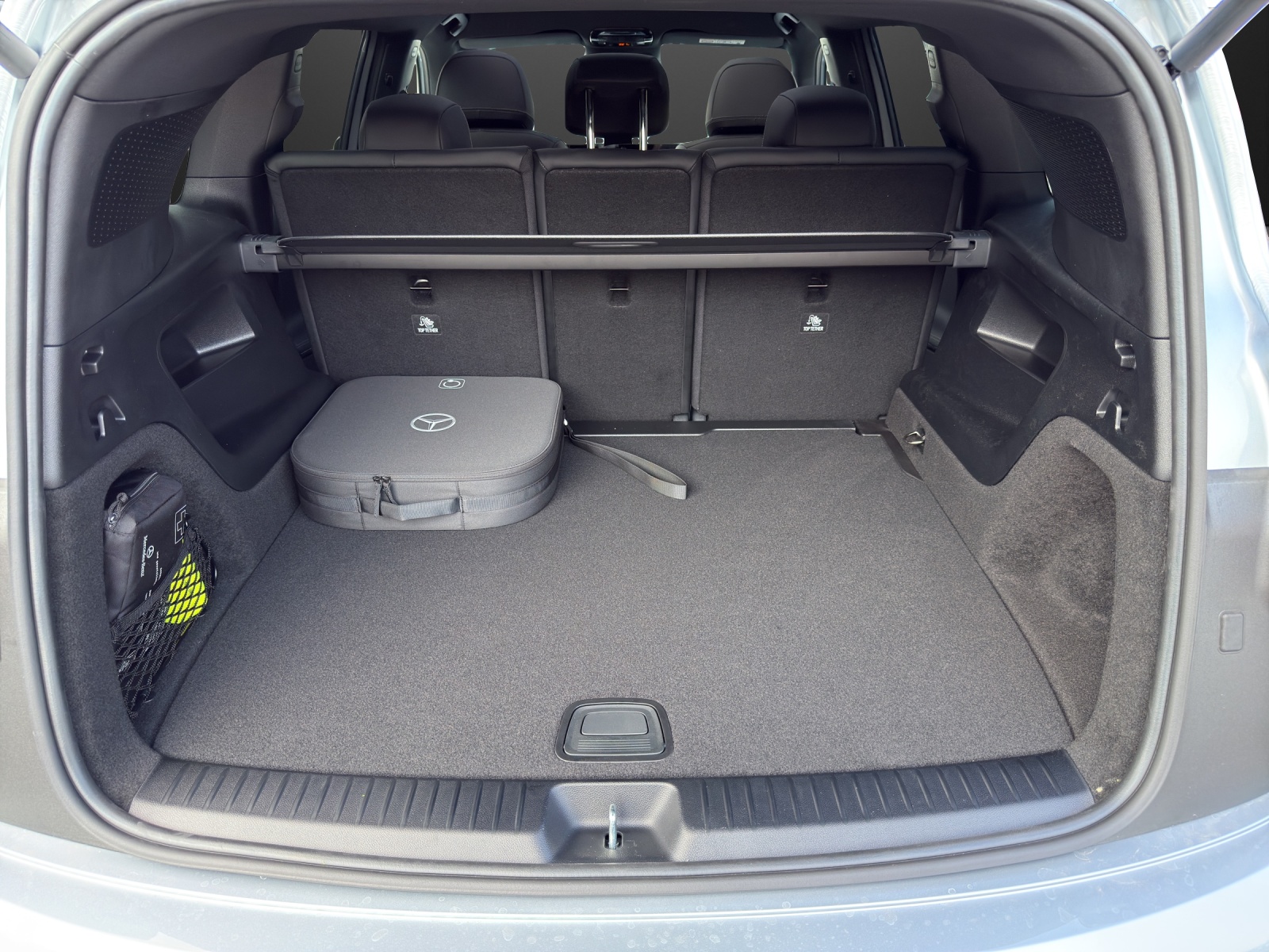 MERCEDES-BENZ GLB 350 85kWh EQ 4 Matic-image-8