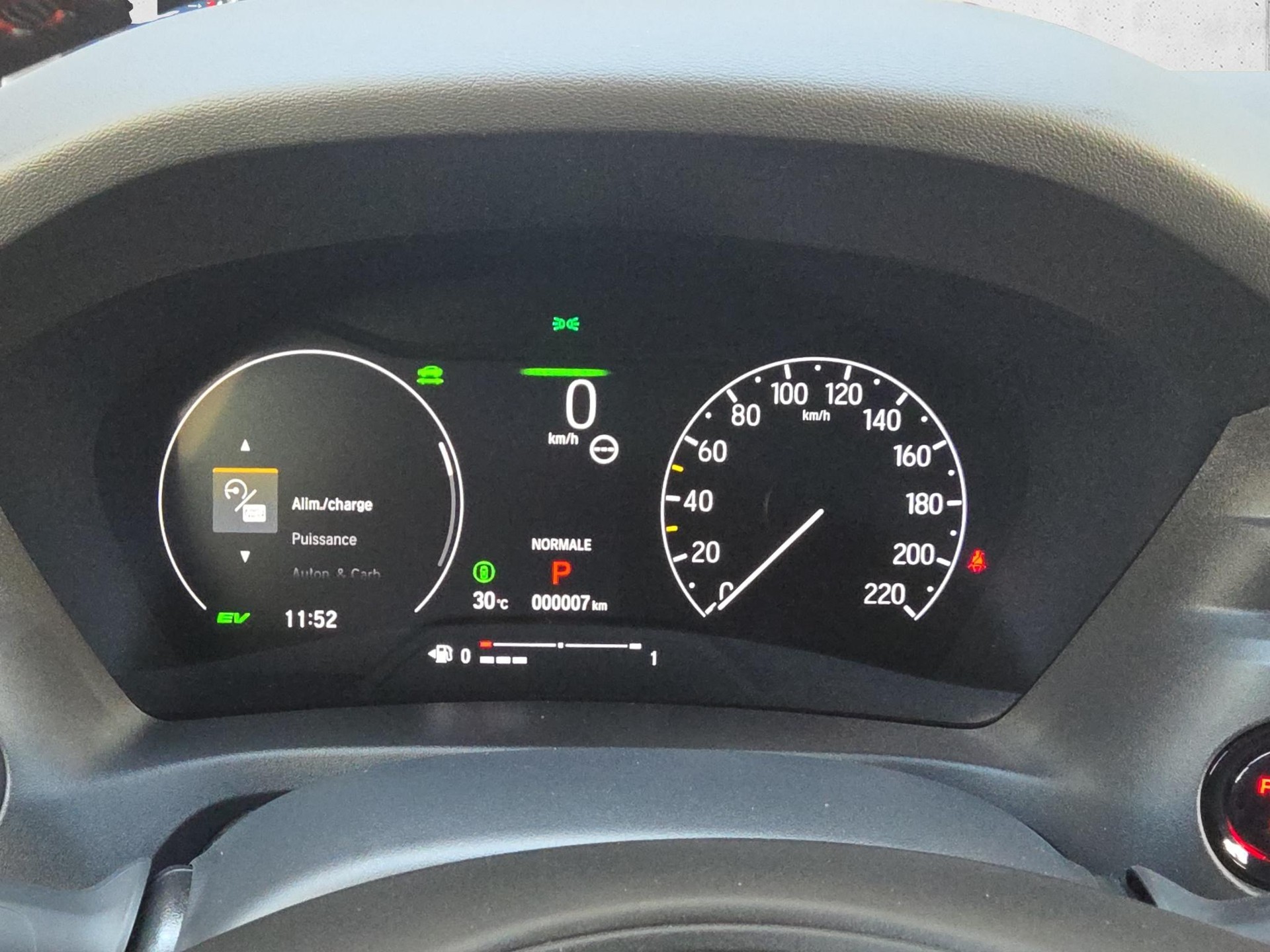 HONDA HR-V 1.5 i-MMD Advance-image-10
