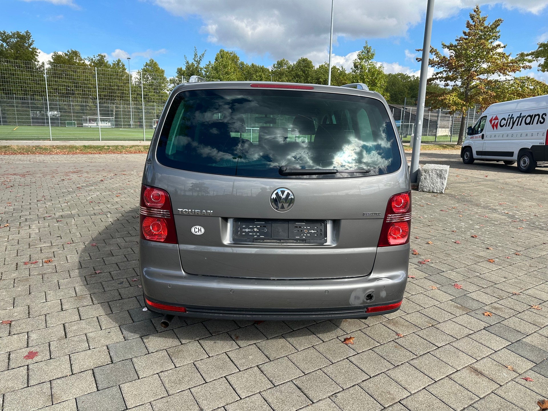 VW Touran 2.0 EcoFuel Conceptline-image-6