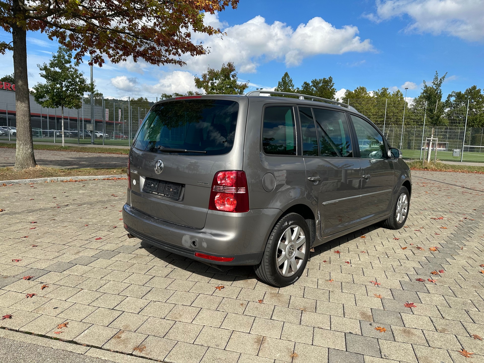 VW Touran 2.0 EcoFuel Conceptline-image-5