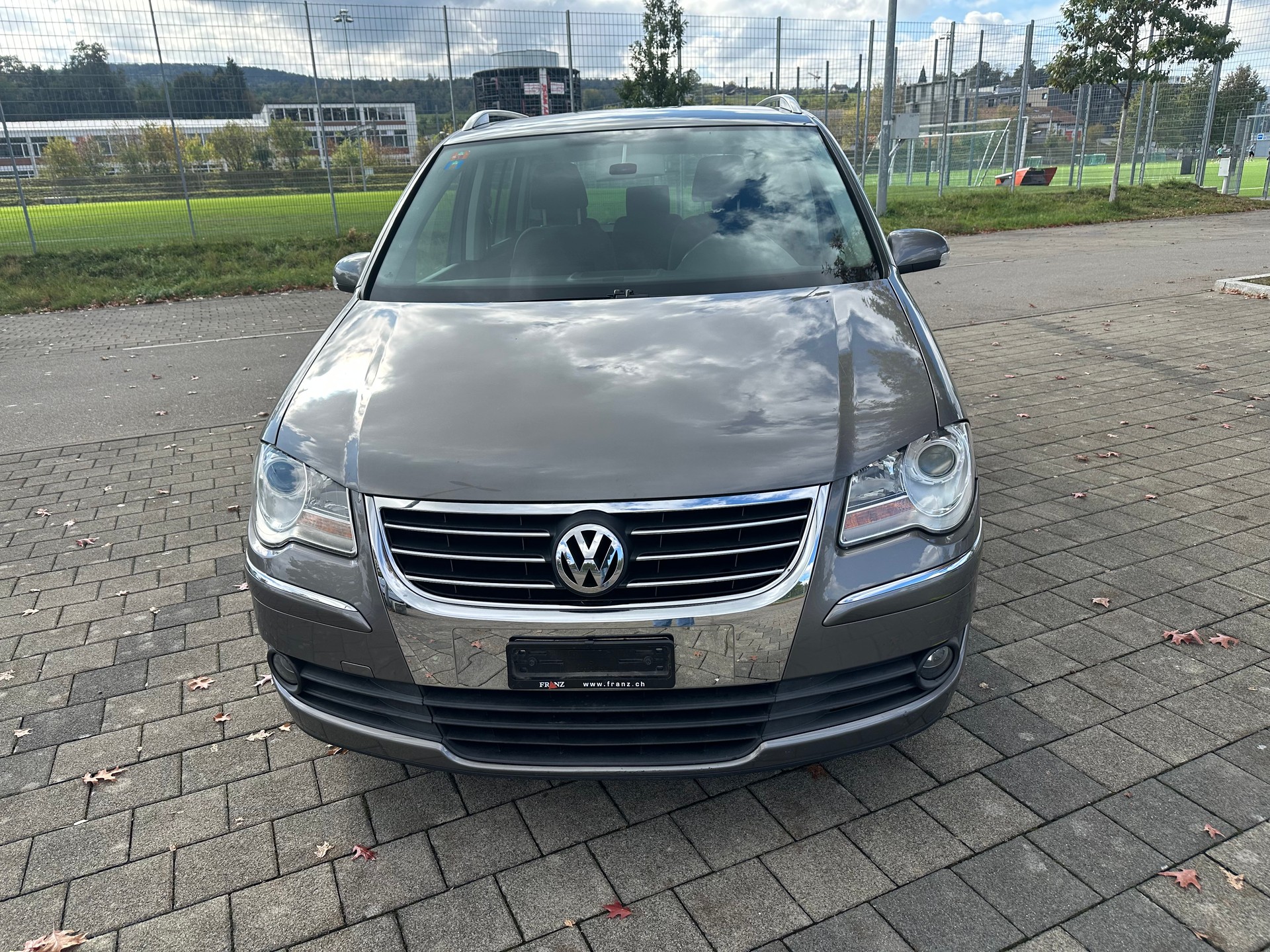 VW Touran 2.0 EcoFuel Conceptline-image-1