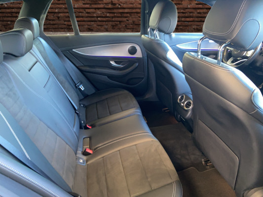 MERCEDES-BENZ E 220 d Swiss Star AMG 4M-image-11