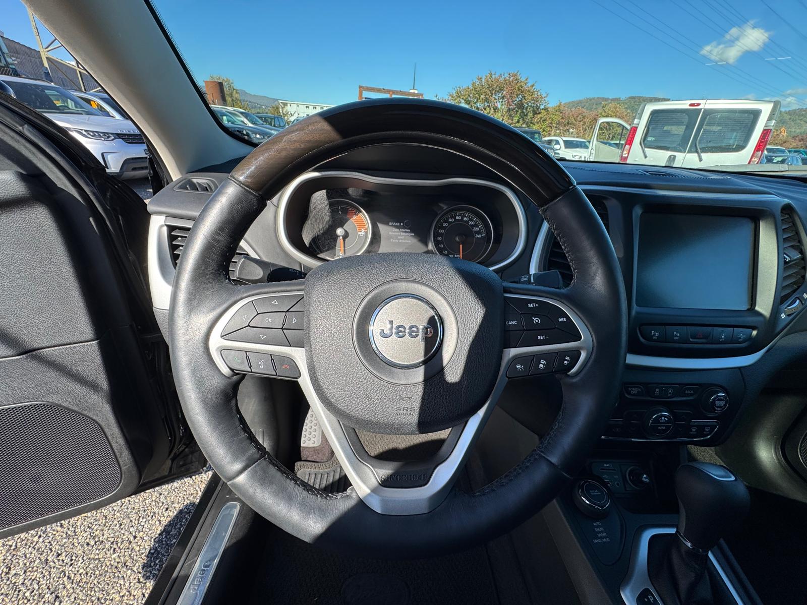 JEEP Cherokee 2.2TD Limited AWD 9ATX-image-9