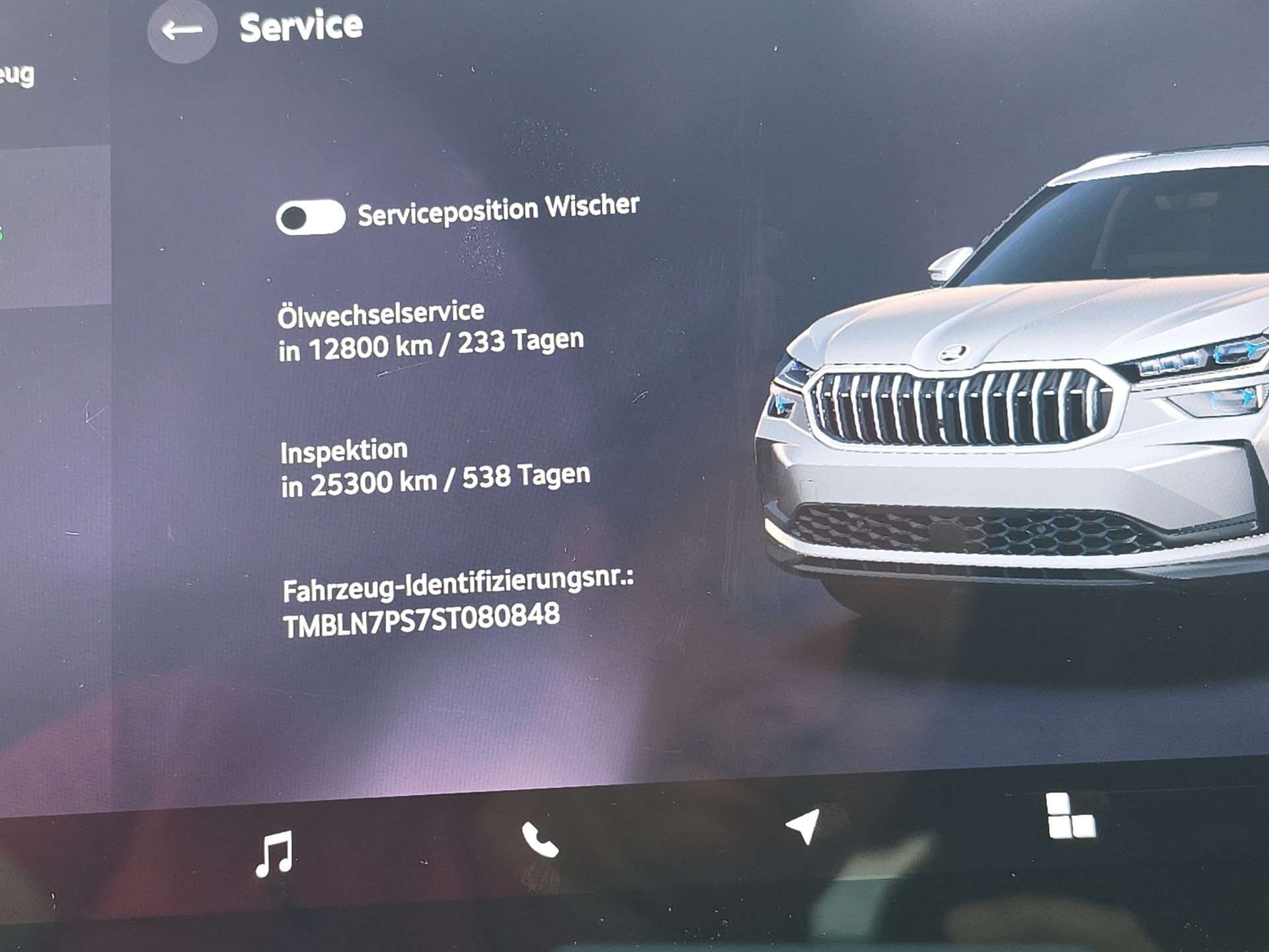 SKODA Kodiaq 2.0 TDI SportLine 4x4-image-23