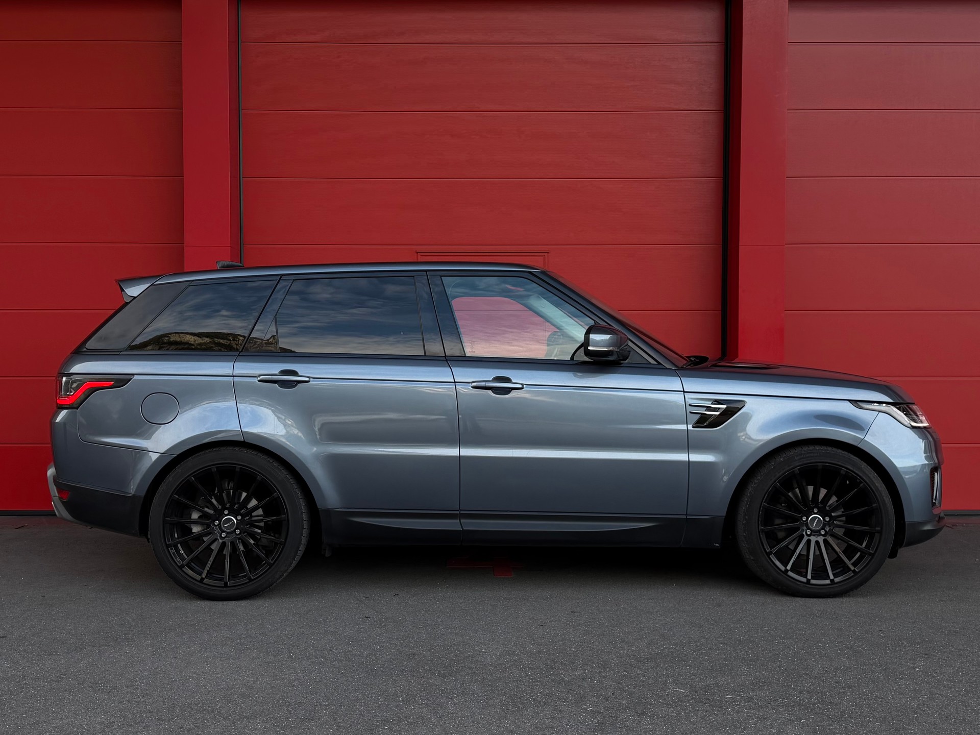 LAND ROVER Range Rover Sport 3.0 TDV6 HSE Dynamic Automatic *CH-Fahrzeug*-image-2