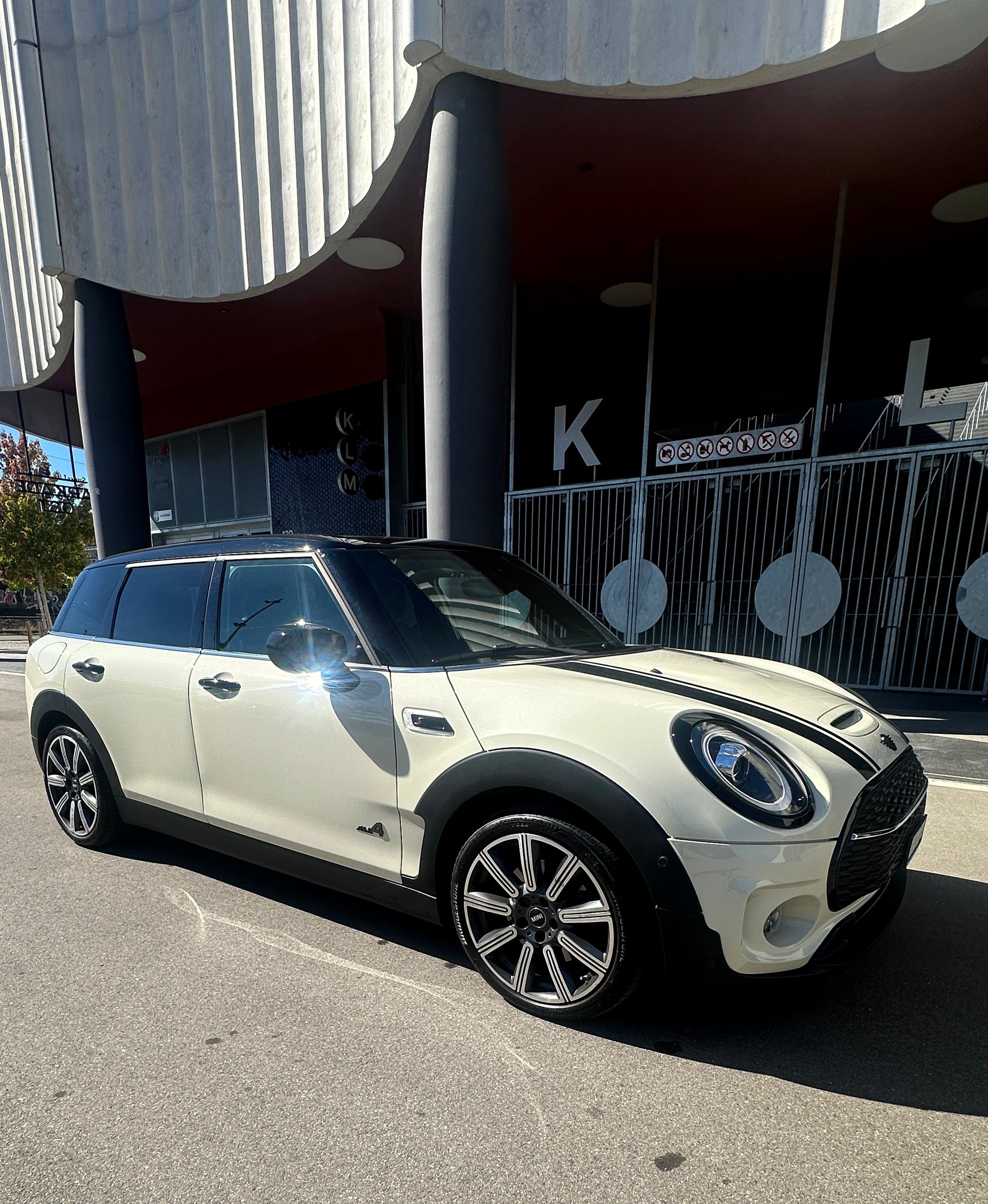 MINI 2.0i Cooper S SAG ALL4-image-1