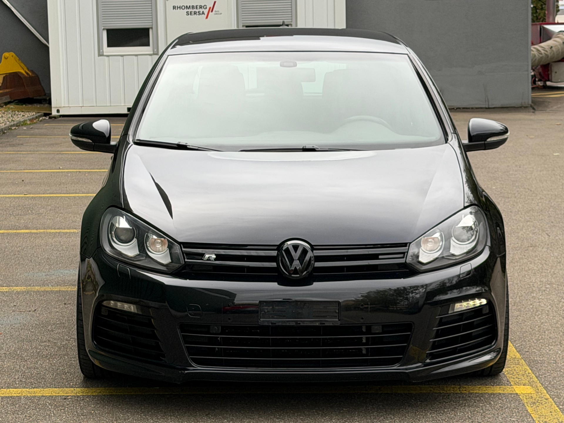 VW Golf 2.0 TSI R 4Motion DSG-showroom-element-1