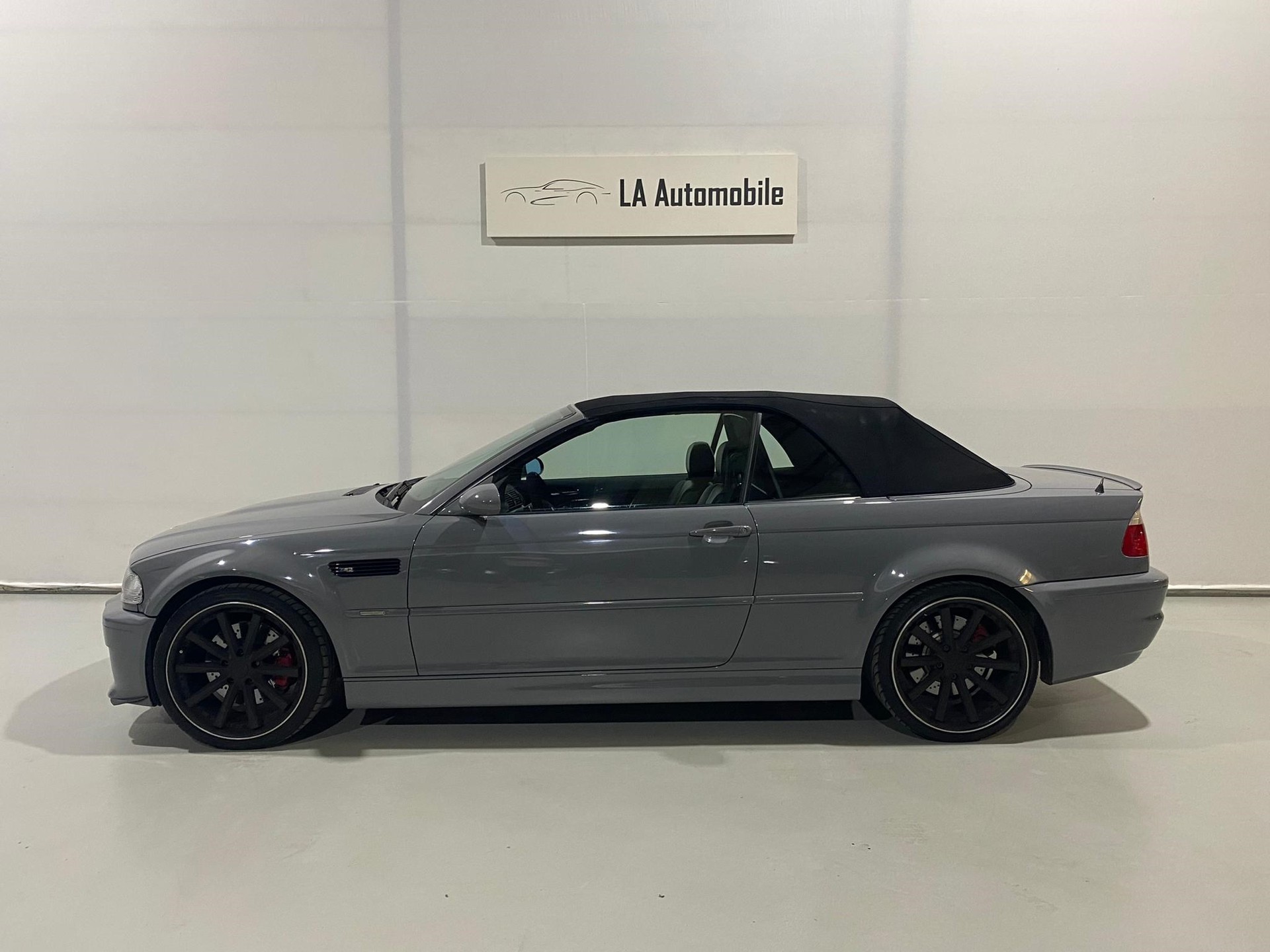 BMW M3 Cabriolet-image-1
