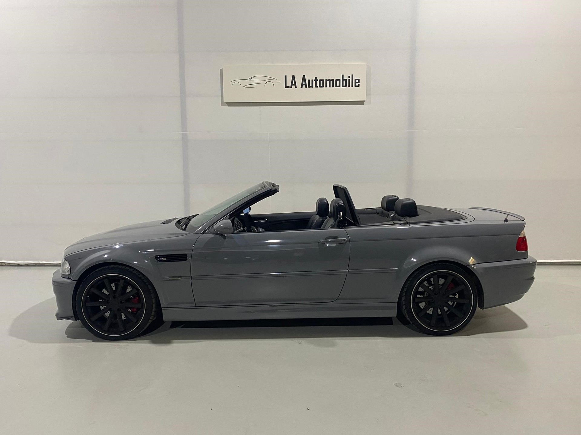 BMW M3 Cabriolet-image-2