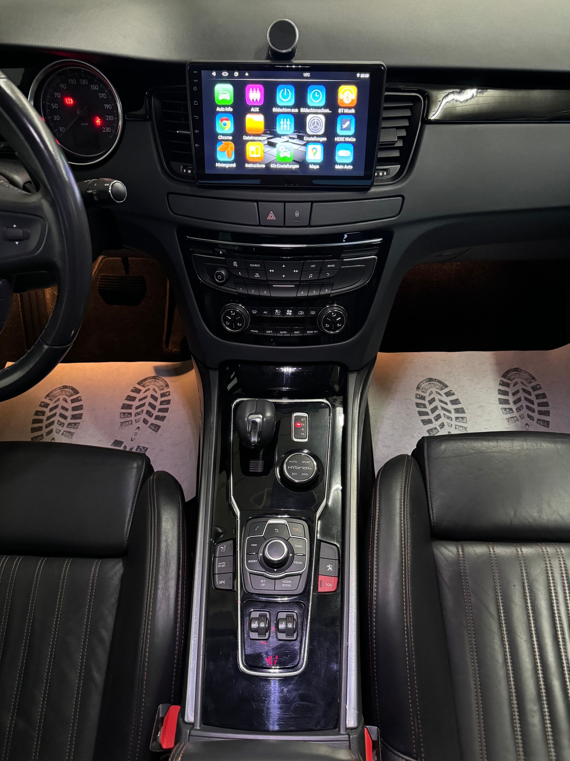 PEUGEOT 508 RXH 2.0 HDI Hybrid4 EGS6-image-16