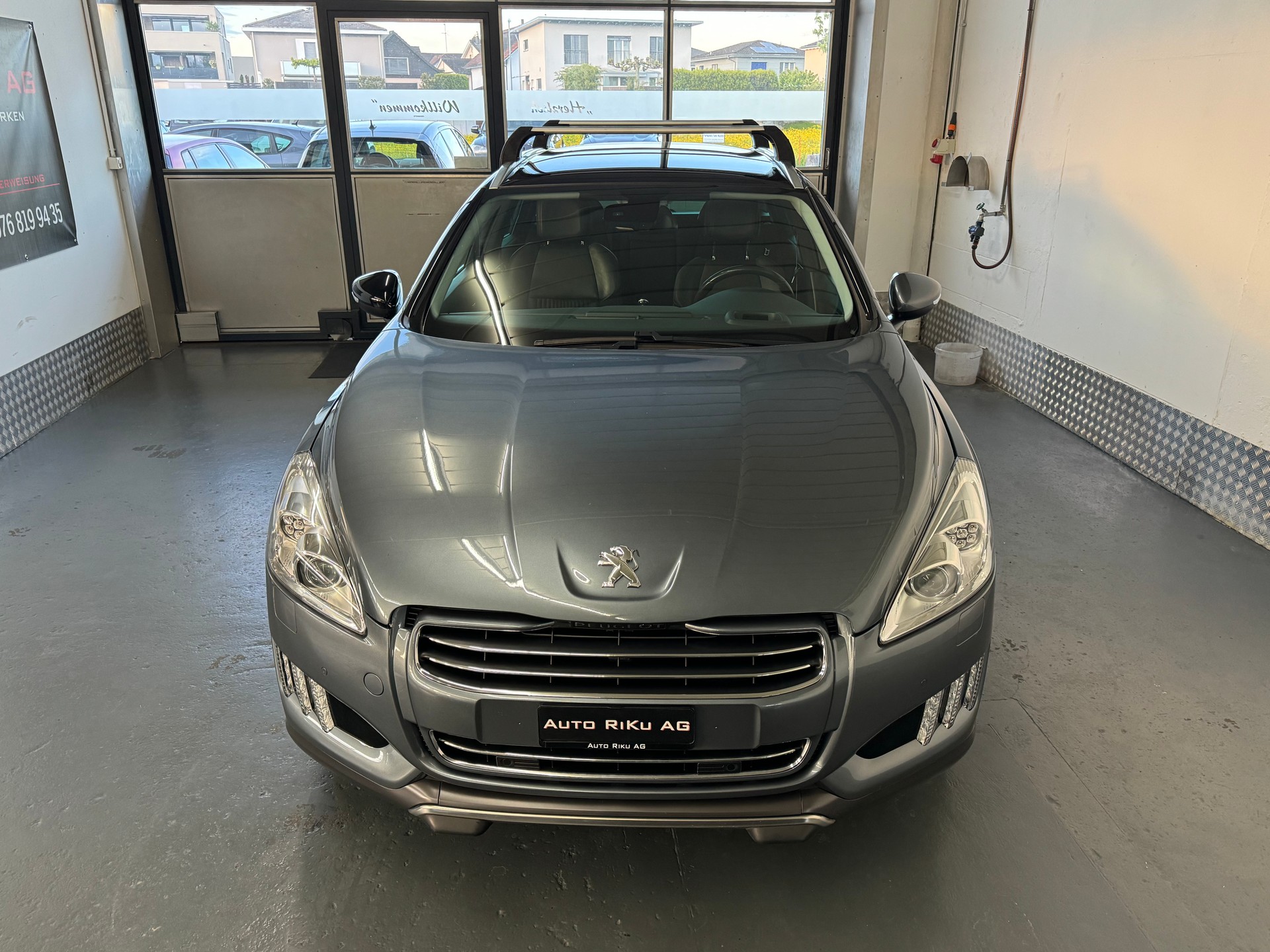 PEUGEOT 508 RXH 2.0 HDI Hybrid4 EGS6-image-3