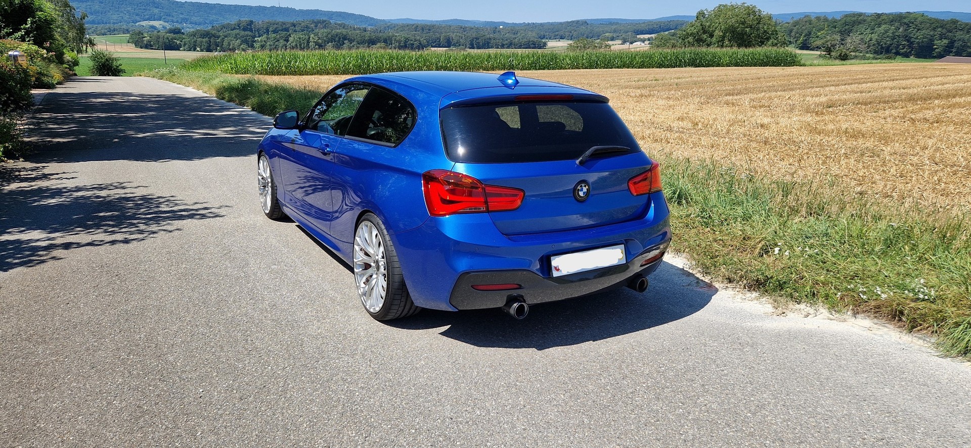 BMW M135i Steptronic-image-1