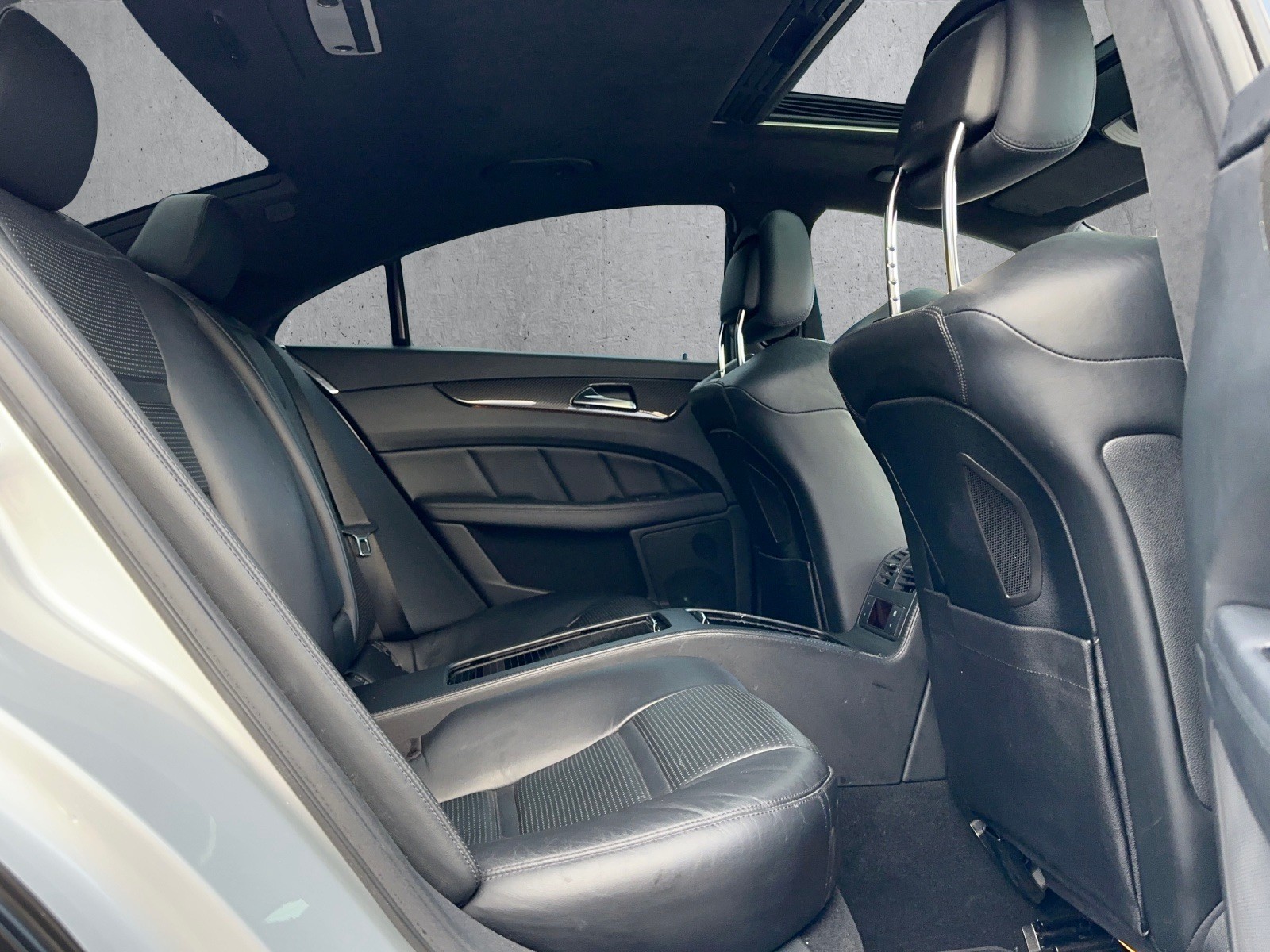MERCEDES-BENZ CLS 63 AMG Speedshift MCT-image-13
