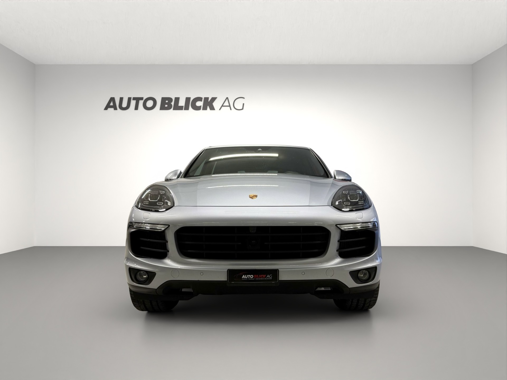 PORSCHE Cayenne Diesel Platinum Edition-image-2
