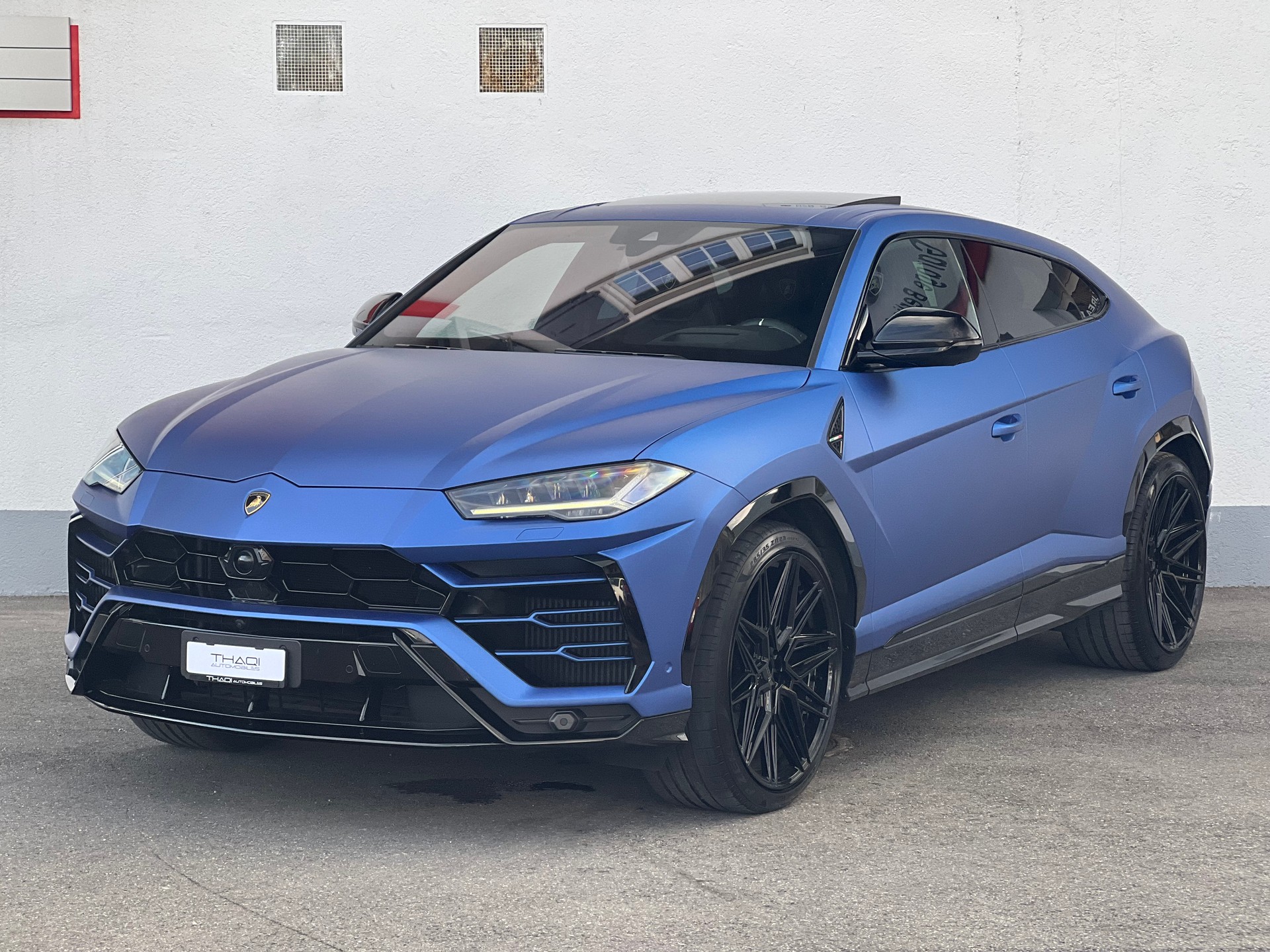 LAMBORGHINI Urus E-Gear Graphite Capsule-image-2