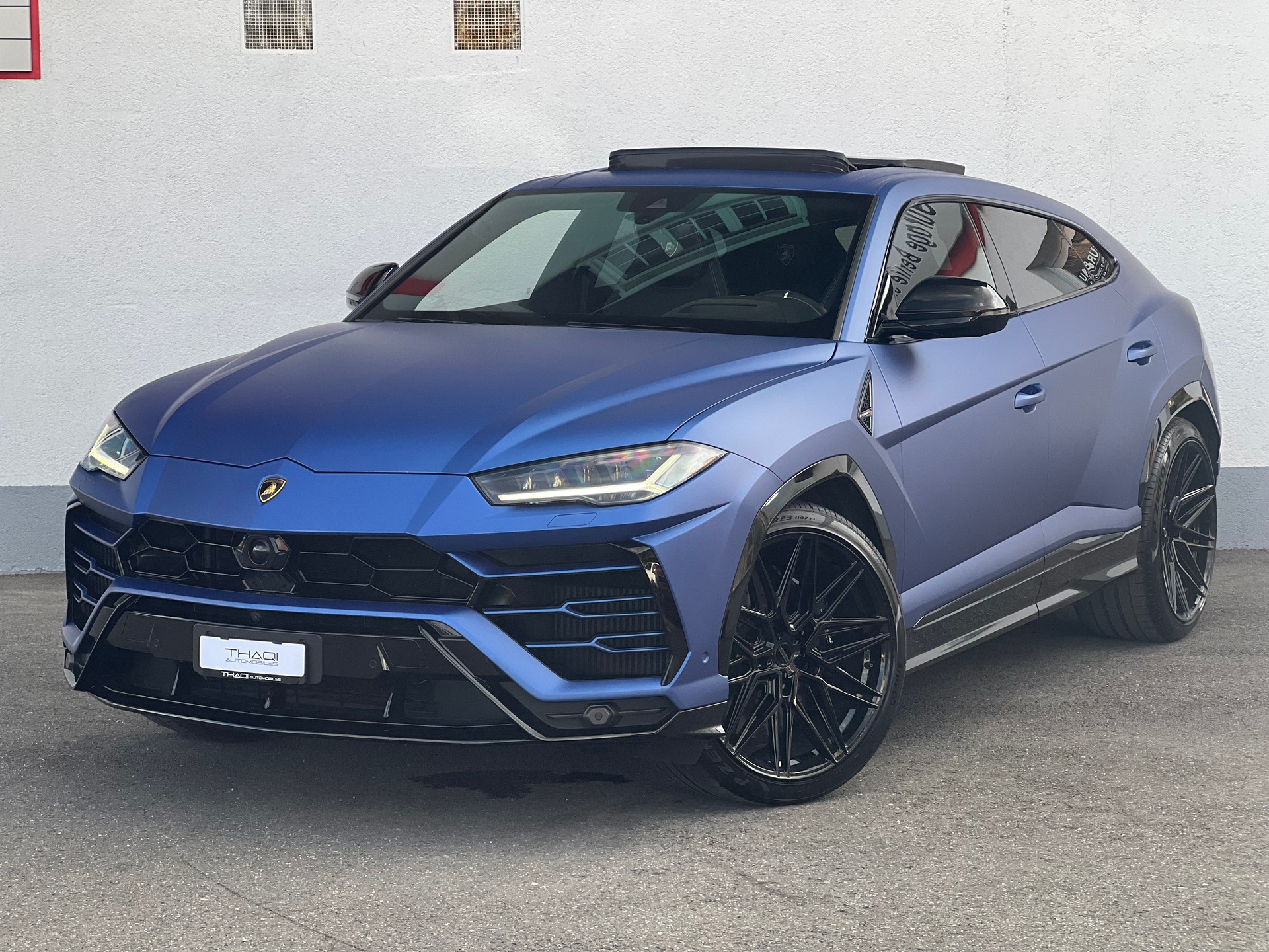 LAMBORGHINI Urus E-Gear Graphite Capsule-image-3