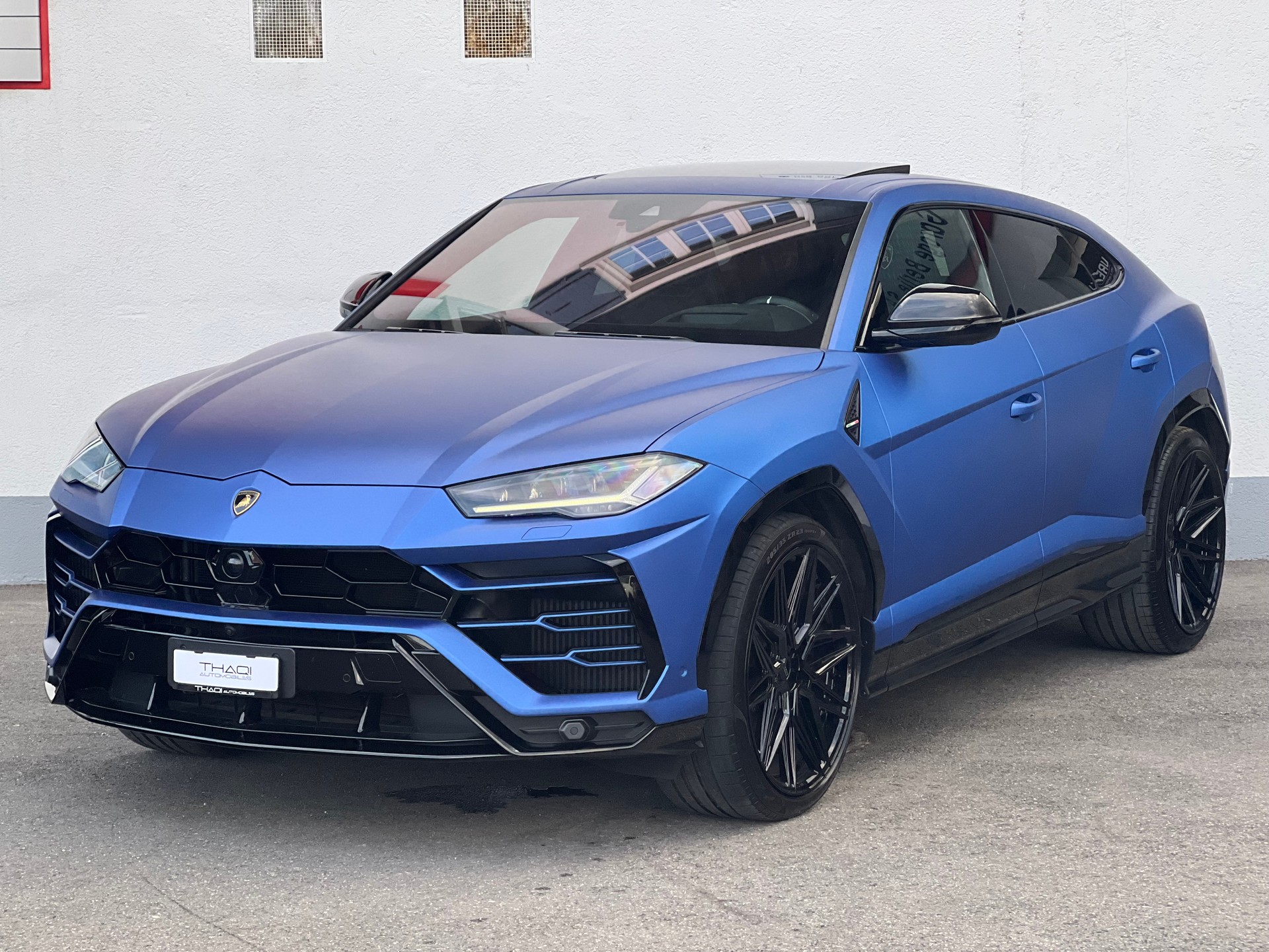 LAMBORGHINI Urus E-Gear Graphite Capsule-image-1