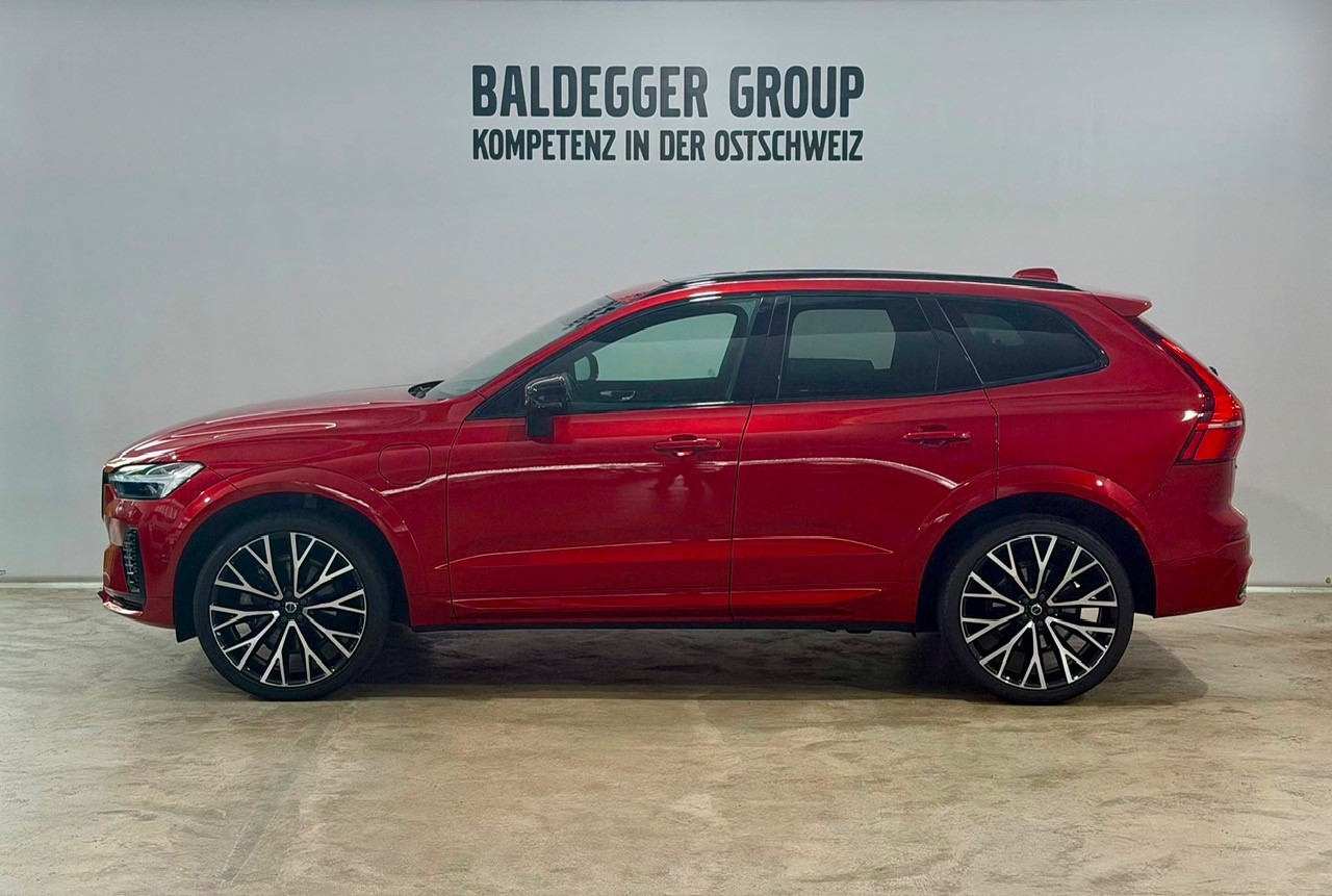 VOLVO XC60 2.0 T6 TE R-Design eAWD-image-2
