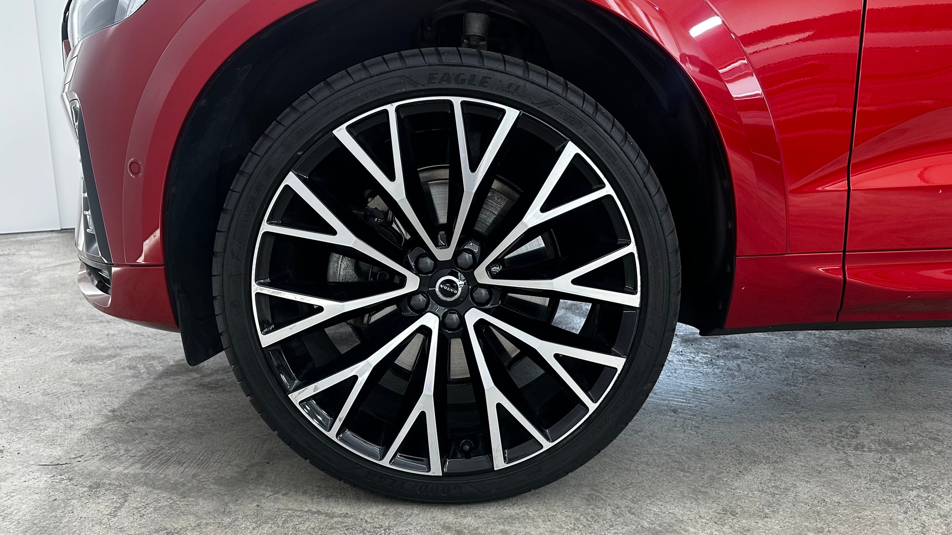 VOLVO XC60 2.0 T6 TE R-Design eAWD-image-7